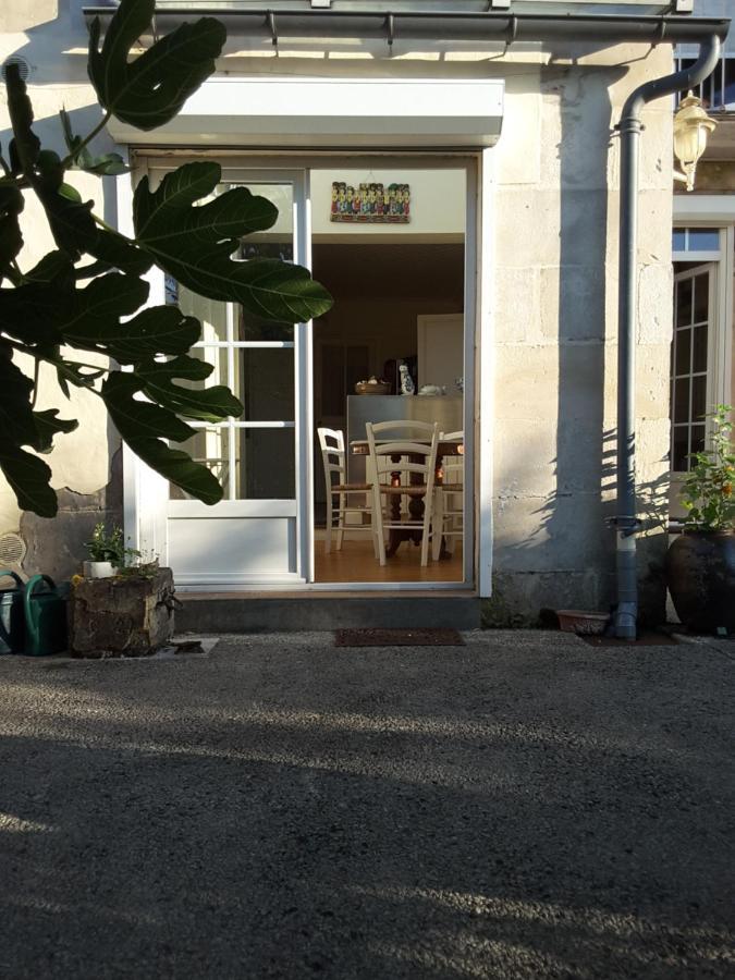 La Maison Des Thermes, Chambre D'Hote Saintes Exterior foto